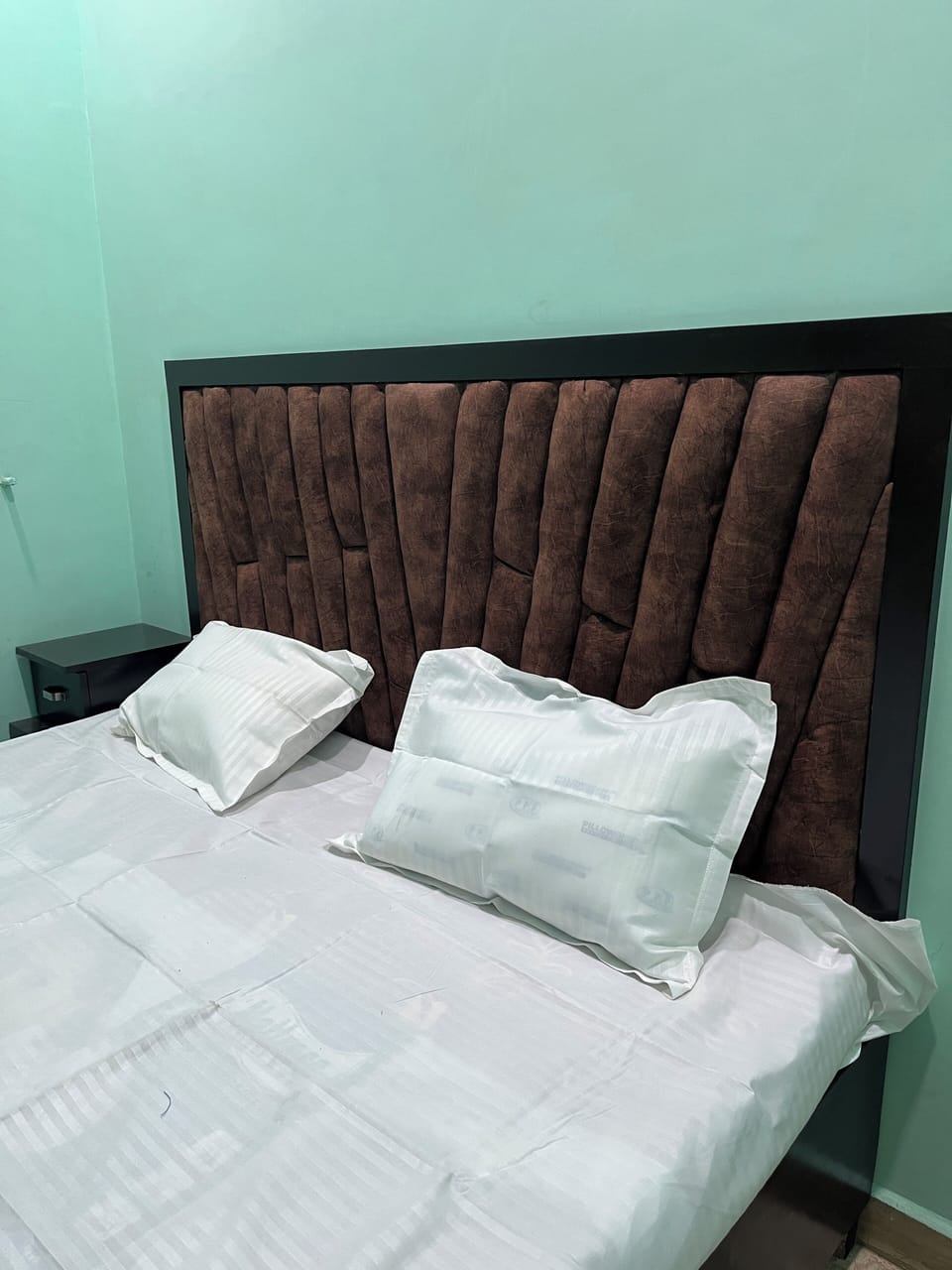 Deluxe Double Room | Free WiFi