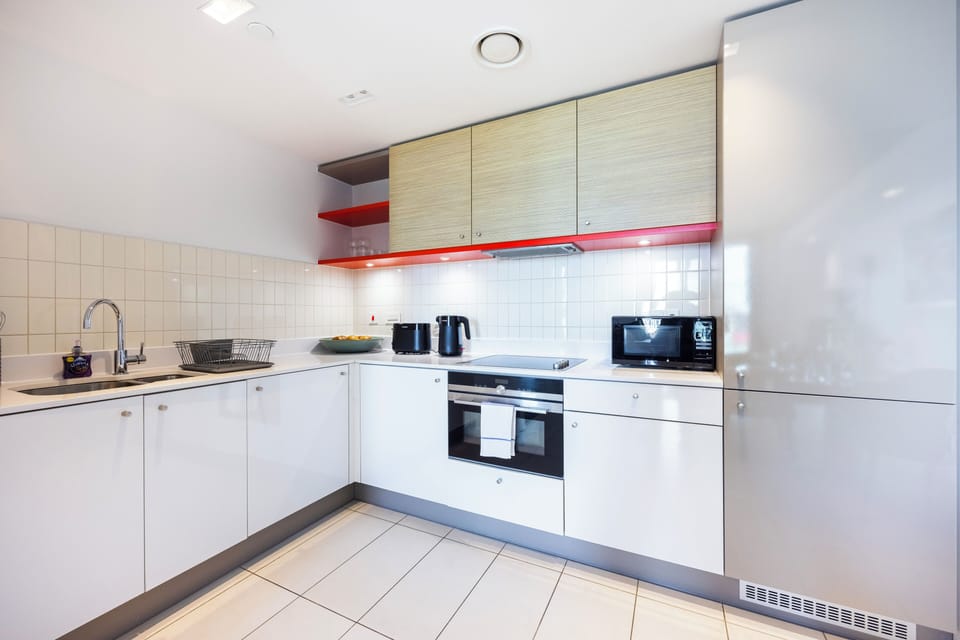 Superior Apartment, City View | Private kitchen