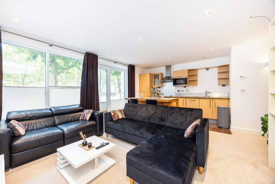 Luxury Apartment | Living area