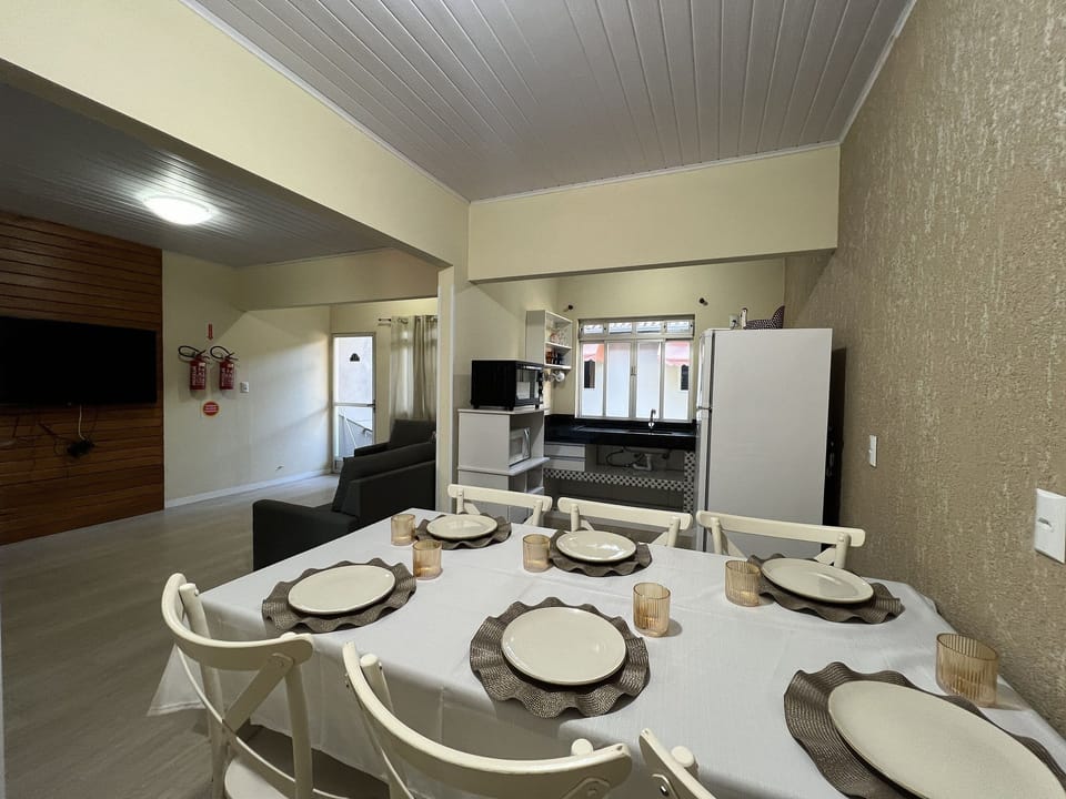 Apartment | Dining
