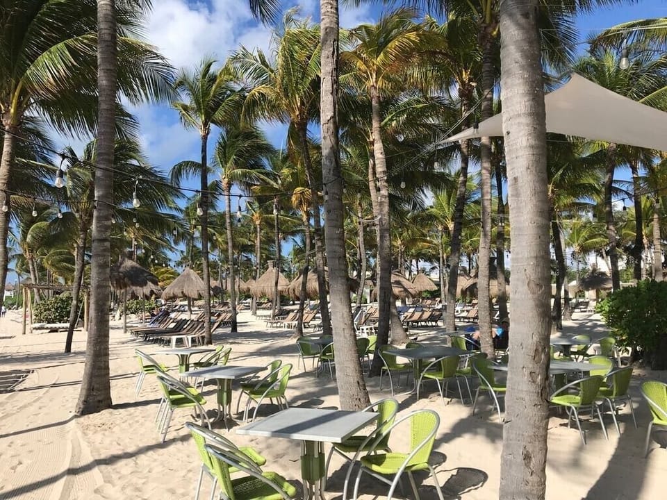 Beach/ocean view