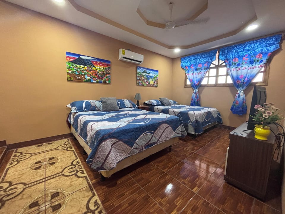Family Studio Suite, Mountain View | WiFi (free)