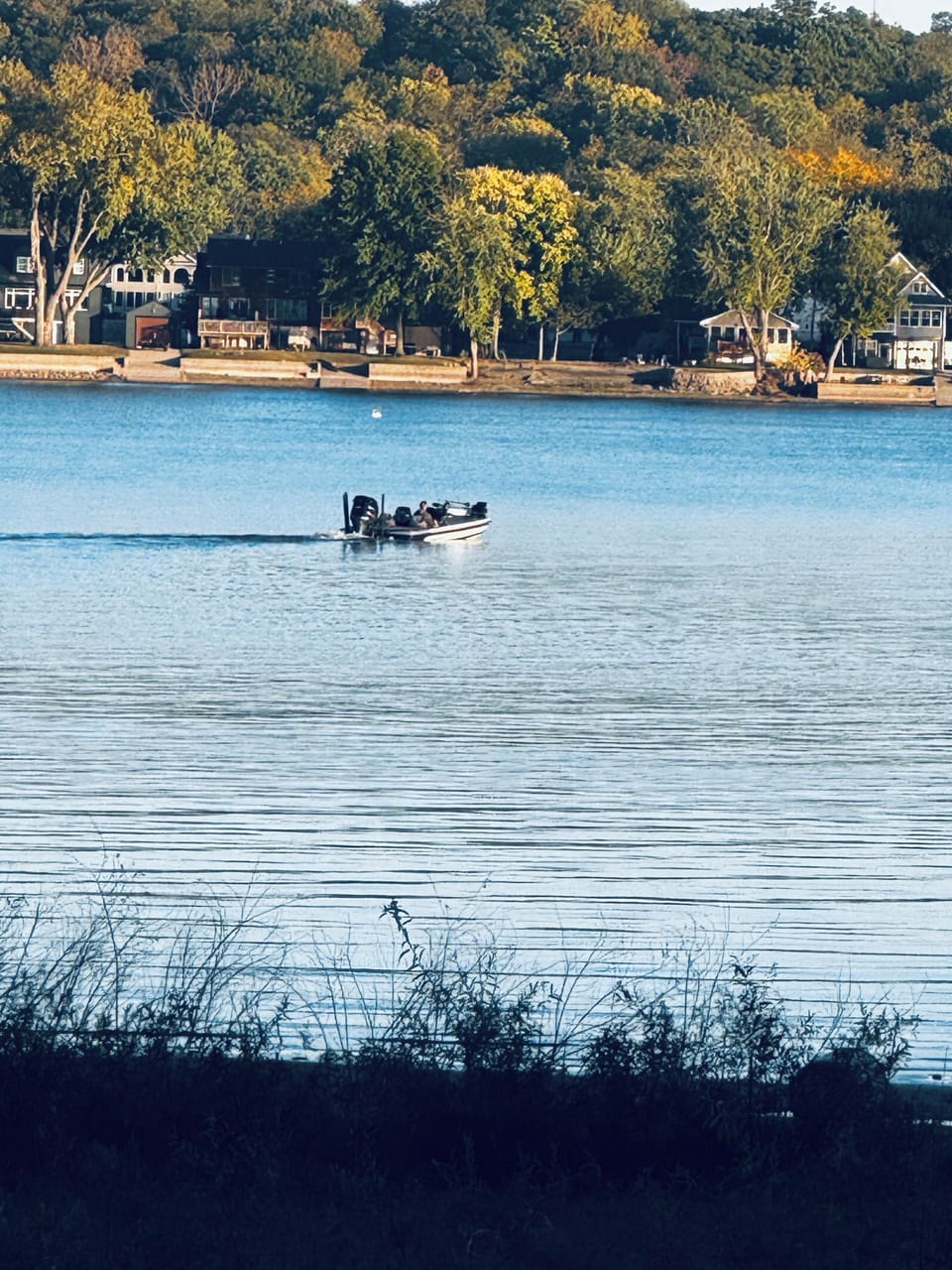 House is in front of the Mississippi River.