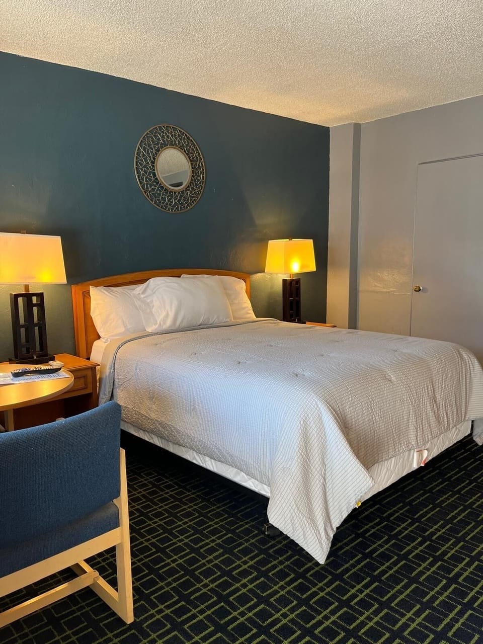 Single Room | Free WiFi