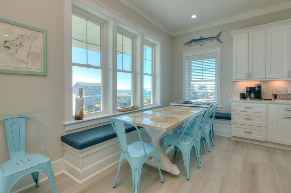 Dining Room
GW 12.31.24