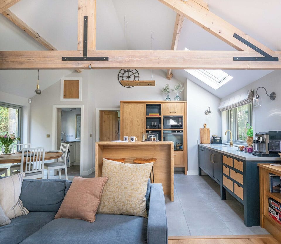 Cottage, 2 Bedrooms | Living area | Flat-screen TV