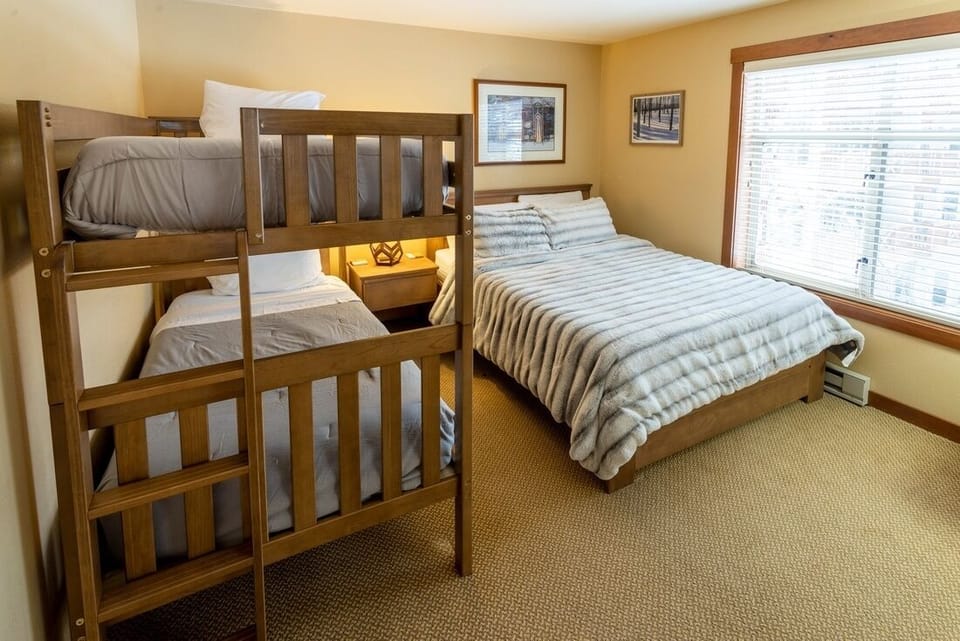 Condo, 2 Bedrooms | 2 bedrooms, WiFi (free)