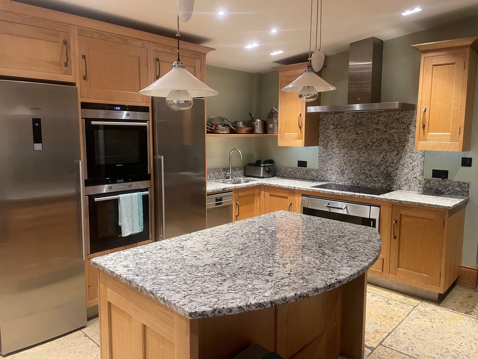 Deluxe House, Garden View | Private kitchen | Espresso maker, coffee/tea maker, shared fridge, shared microwave