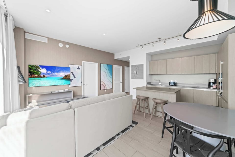 Living and dining area