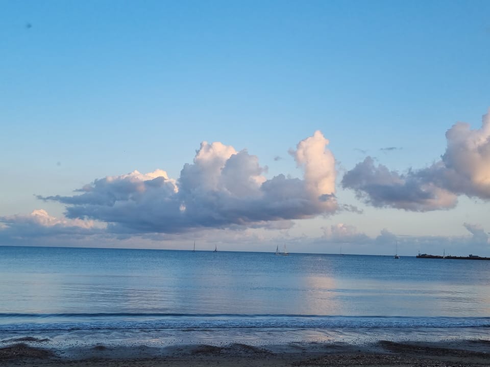 The Horizon Sea View Suite Apartment in Weymouth