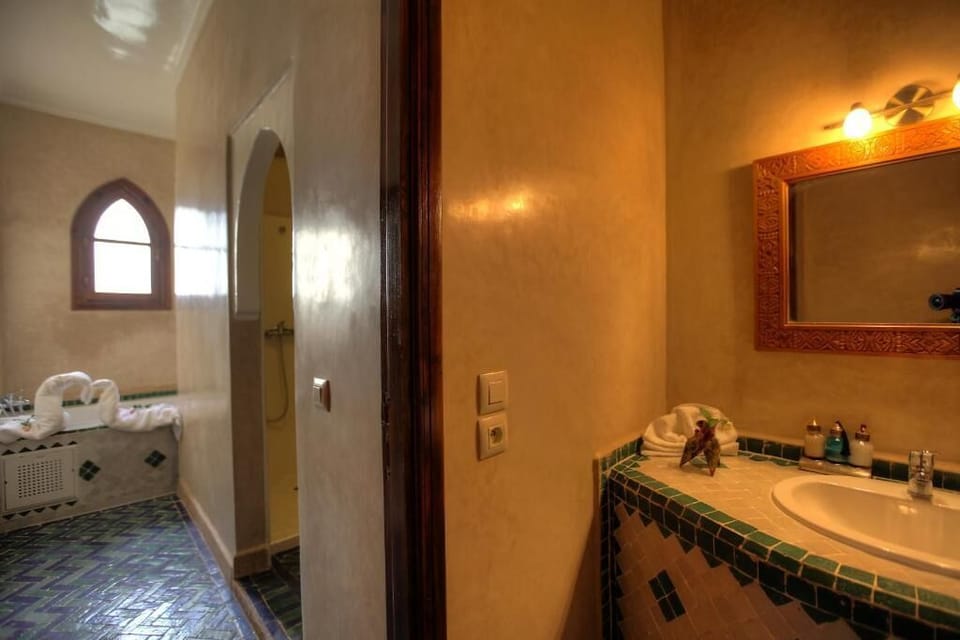 Villa dar mya palmiers Bed and Breakfast in Marrakesh