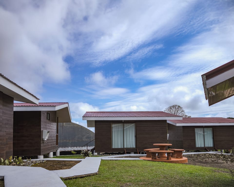 Comfort Cabin, Balcony, Mountain View | Living area | Flat-screen TV