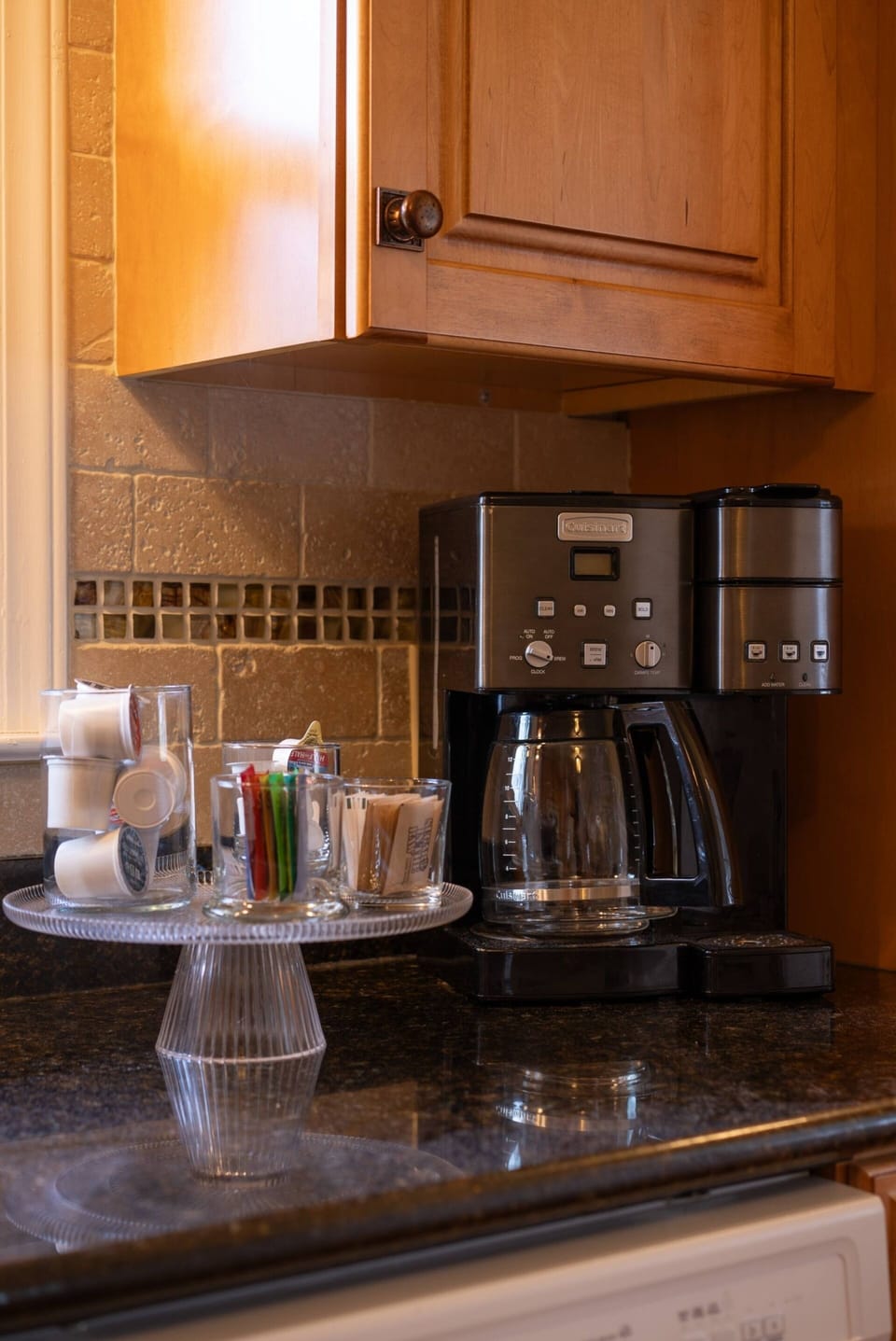 Start your mornings right in our fully stocked kitchen featuring a premium Cuisinart dual coffee maker (drip and K-cup compatible). Whether you're a traveling nurse or visiting family at Duke University Hospital, we provide the coffee essentials to ensure a seamless stay in Durham.