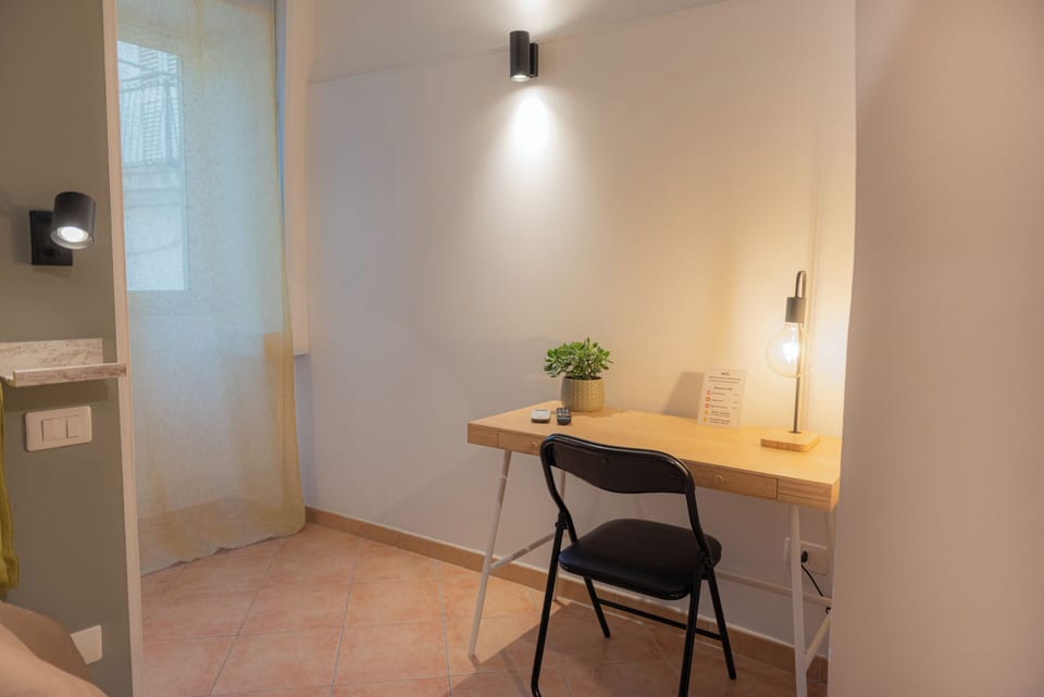 Comfort Room | Free WiFi