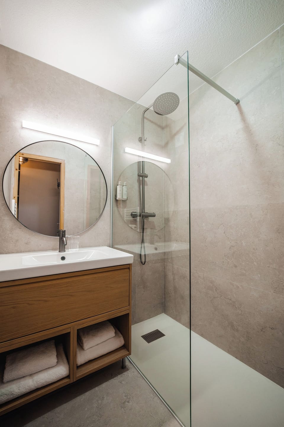 Elite Quadruple Room, Balcony, Mountain View | Bathroom | Shower, rainfall showerhead, hair dryer, towels