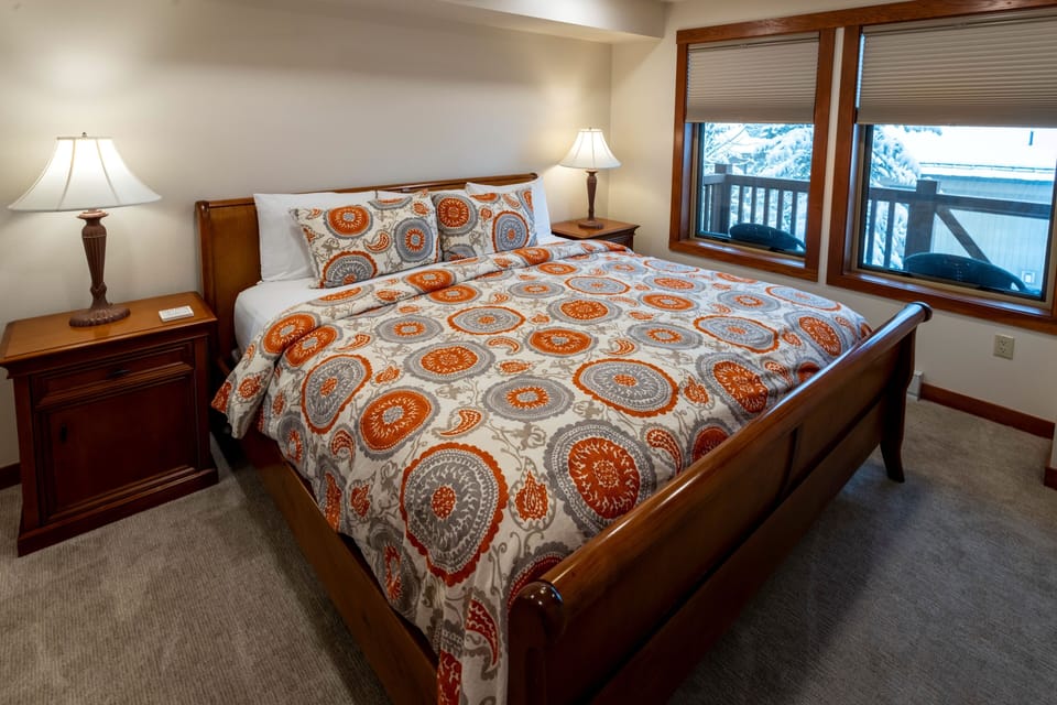Indoors, Bed, Furniture, Lamp, Table Lamp