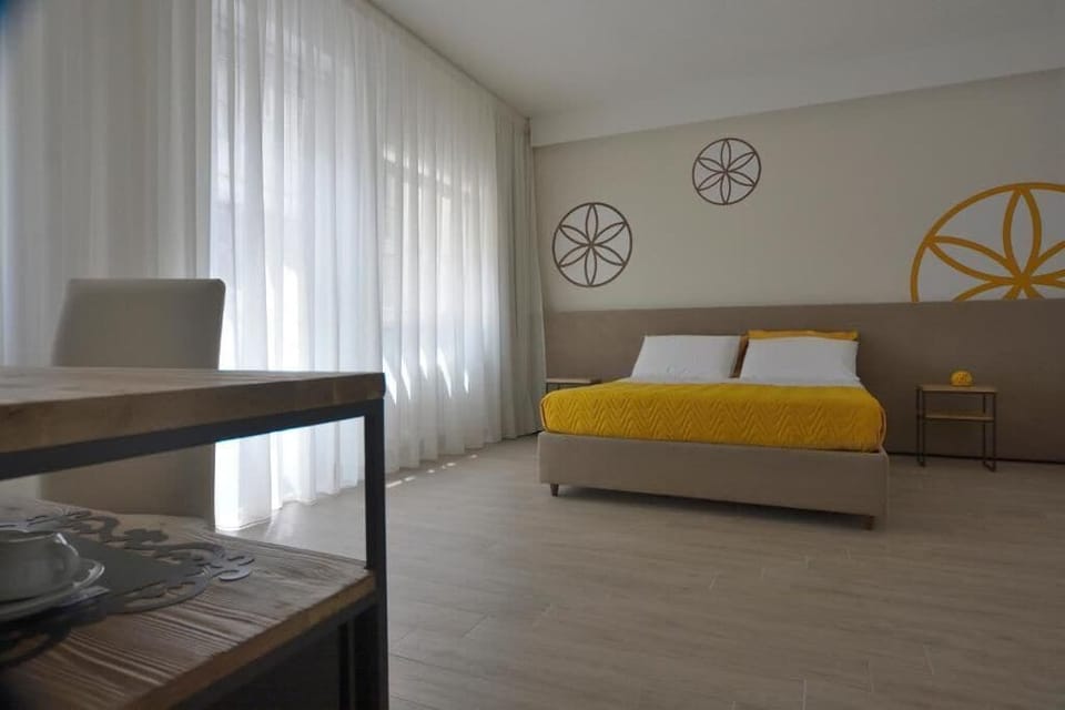 Superior Room, City View | Desk, laptop workspace, soundproofing, free WiFi
