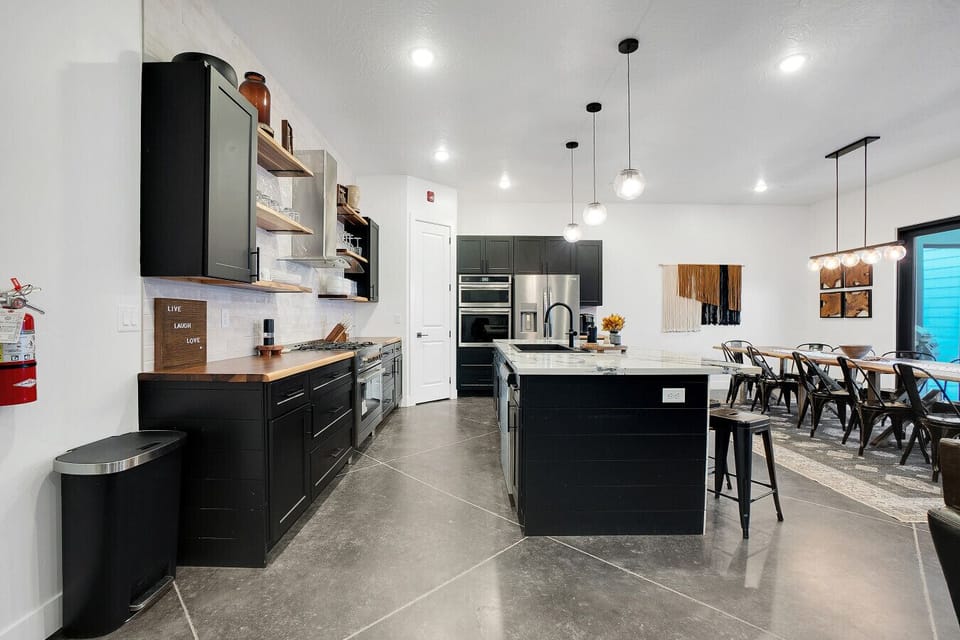 North Side Kitchen Area