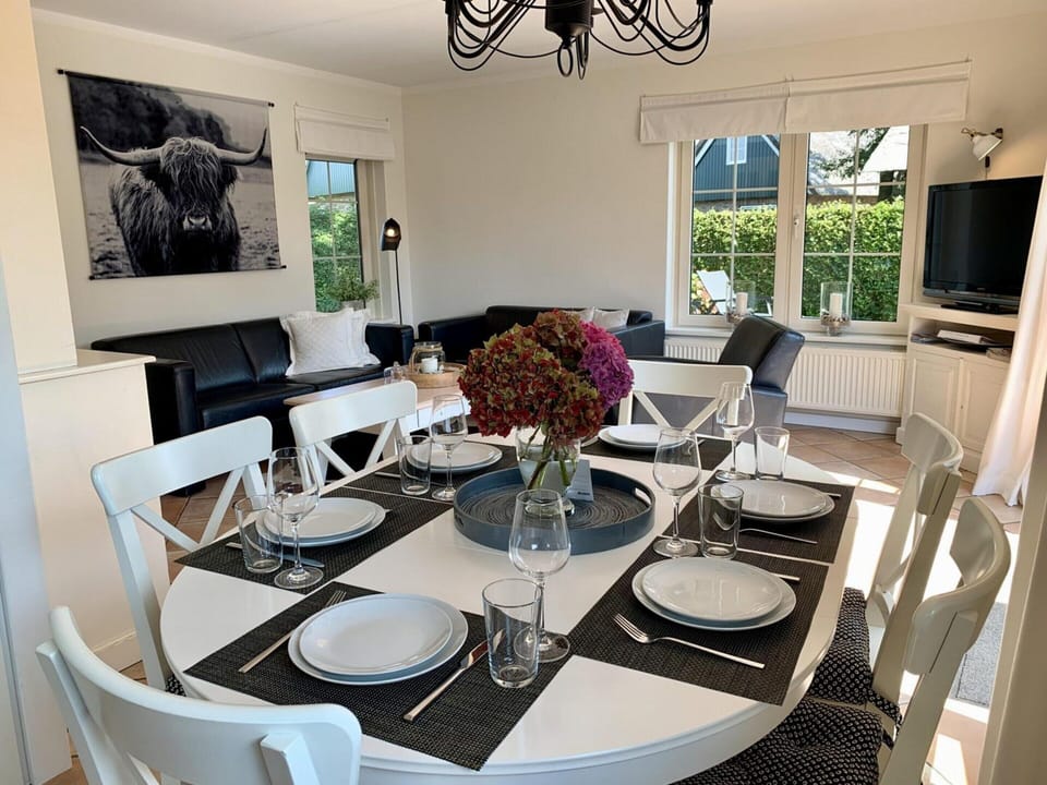 House | Dining