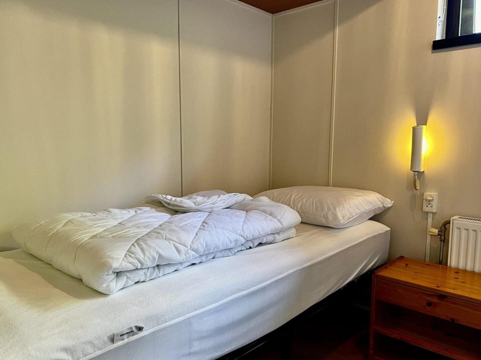 House | 3 bedrooms, individually furnished