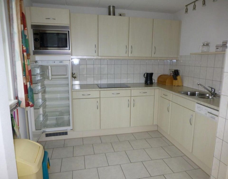 House | Bathroom
