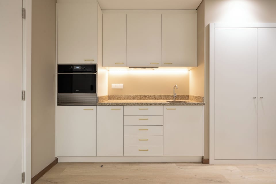 Deluxe Apartment | In-room dining