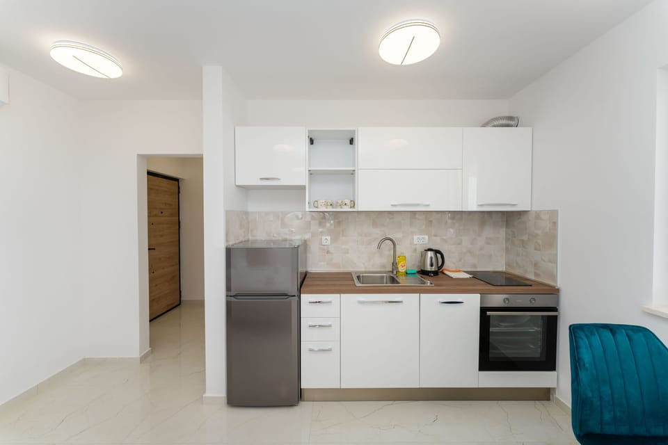 Apartment, Balcony, Garden View | Interior