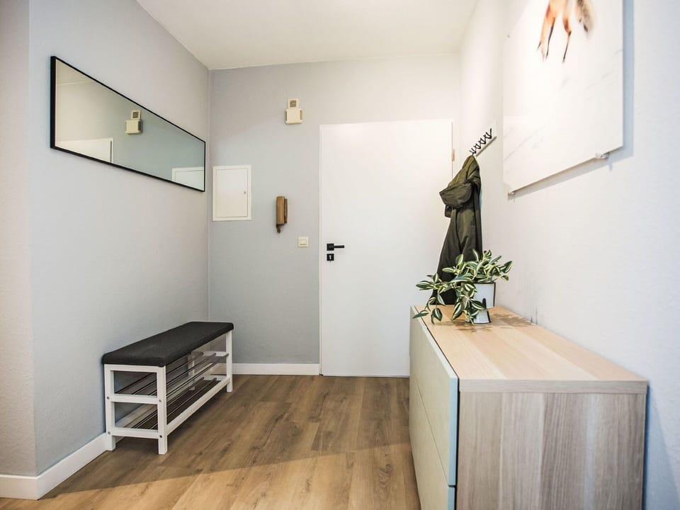 Flooring, Wall, Floor, Interior Design, Wood, Wood Flooring, Furniture, Lighting, Laminate Flooring, Room