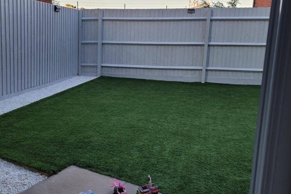House | Property grounds