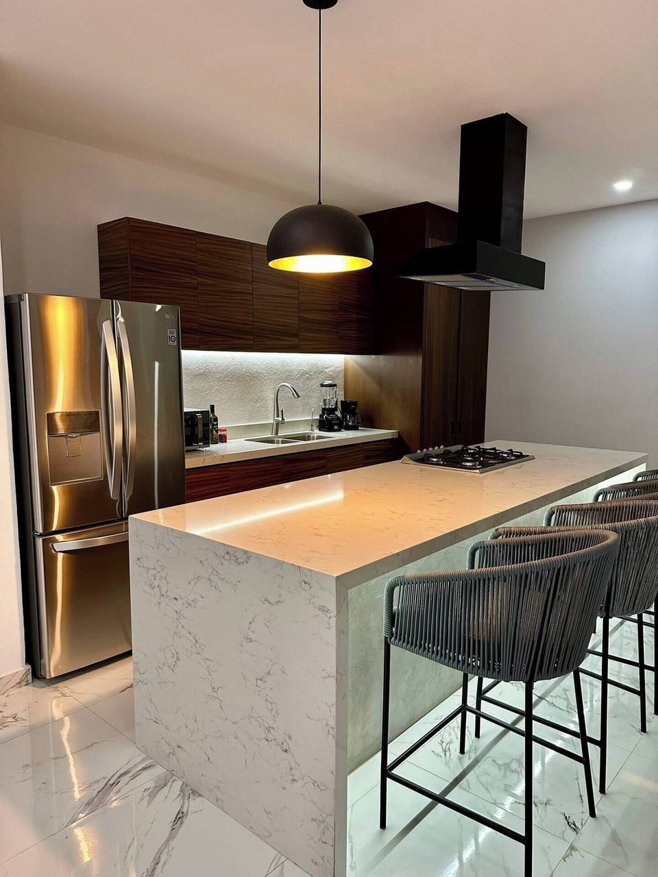 Breakfast Bar