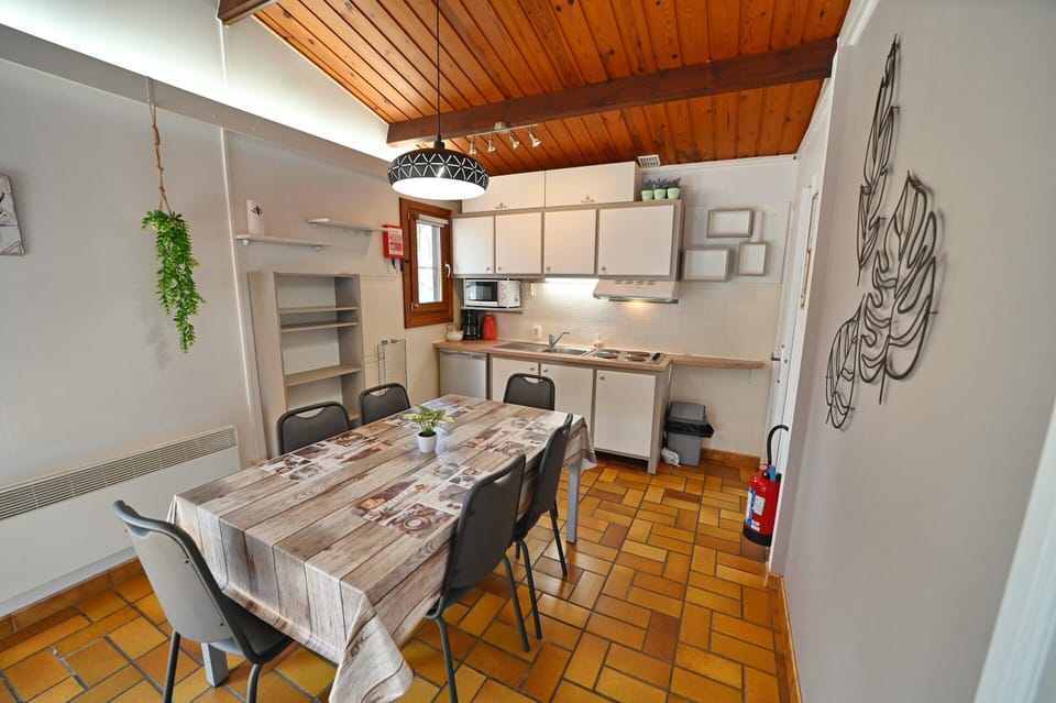 House | Dining