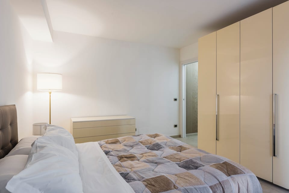 Apartment, Balcony, Sea View | 3 bedrooms, cribs/infant beds, free WiFi, bed sheets