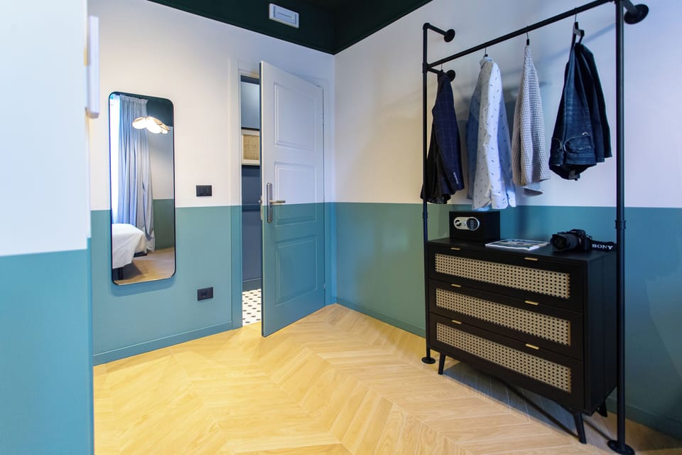 Double Room, Non Smoking, Private Bathroom | Premium bedding, down comforters, pillowtop beds, free minibar