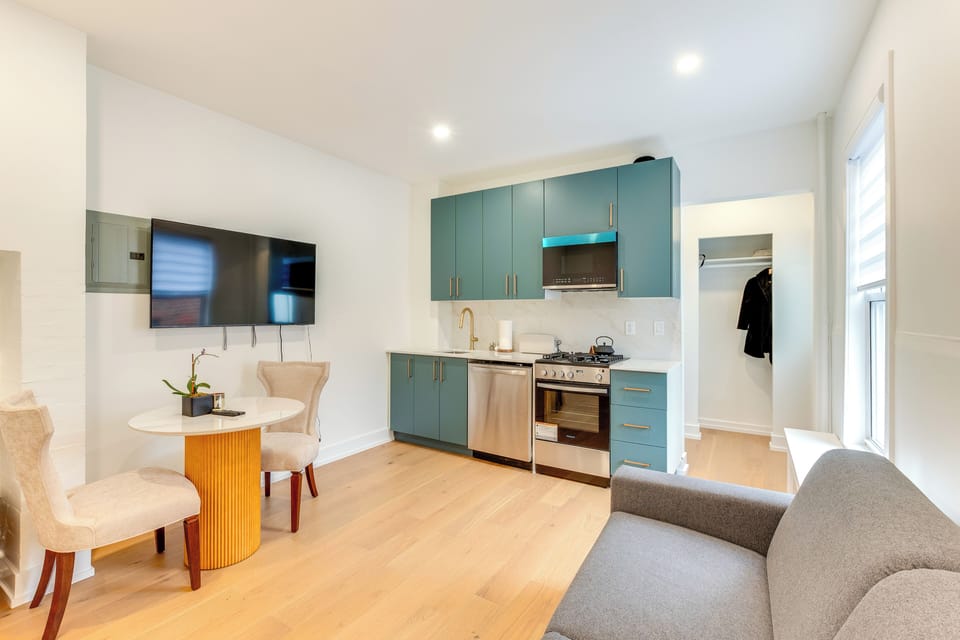 Apartment (0 Bedroom) | Interior
