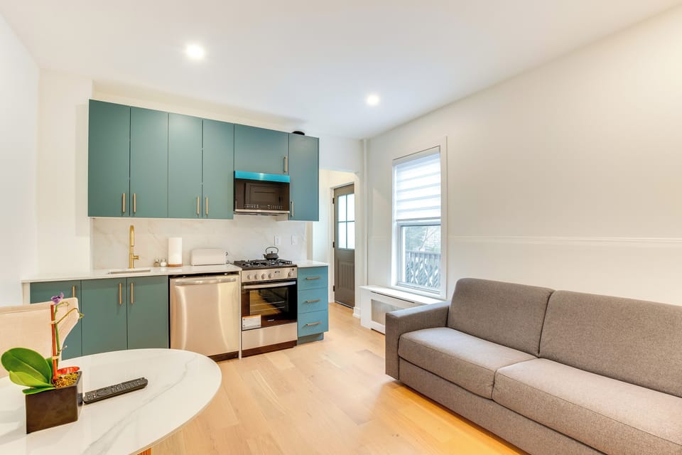 Apartment (0 Bedroom) | Interior