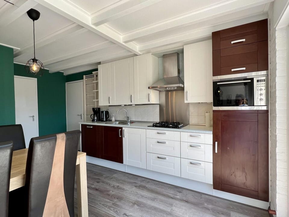 House | Private kitchen | Highchair