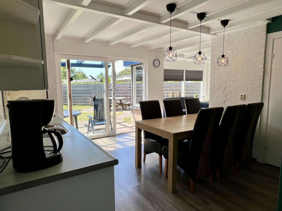 House | Dining