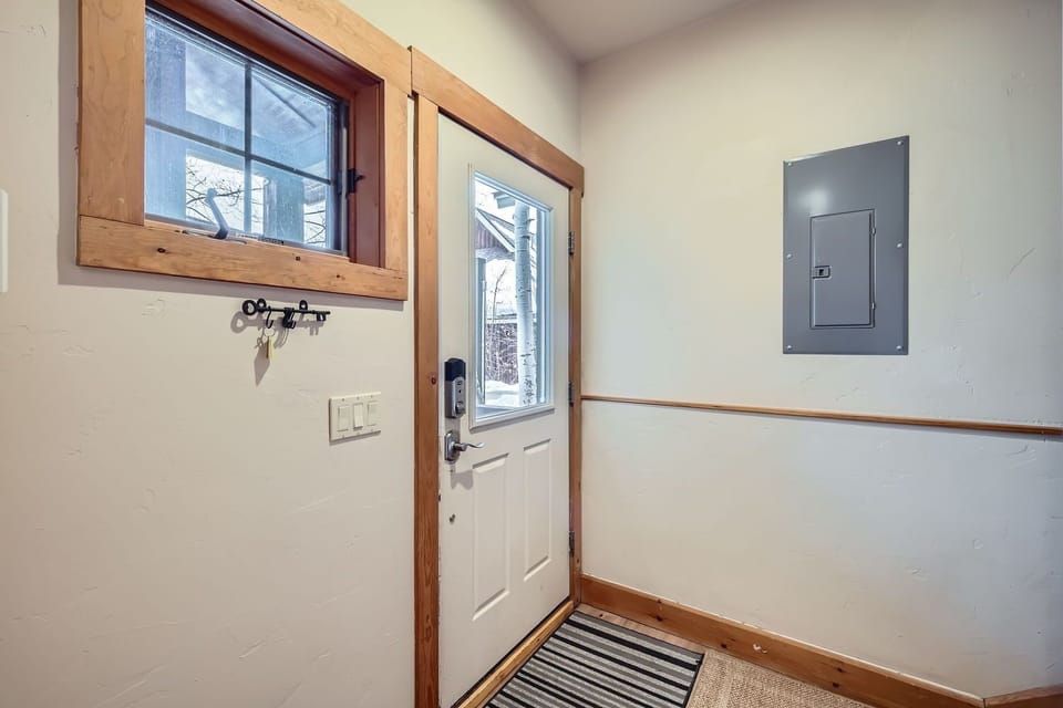 House, 3 Bedrooms | Interior