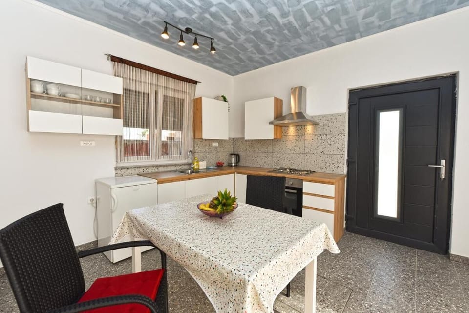 Studio, Patio, Pool View | Dining room