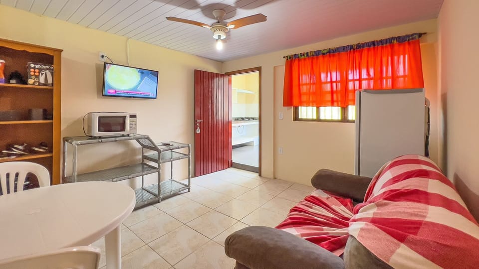 Apartment | Living area | TV