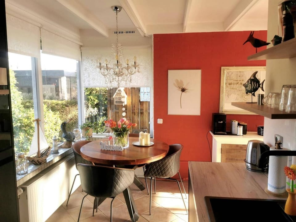 House | Dining