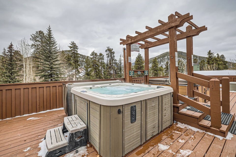 Hot Tub