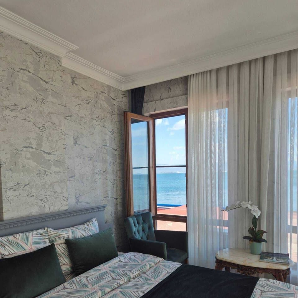 Standard Double or Twin Room, Sea View | Free WiFi