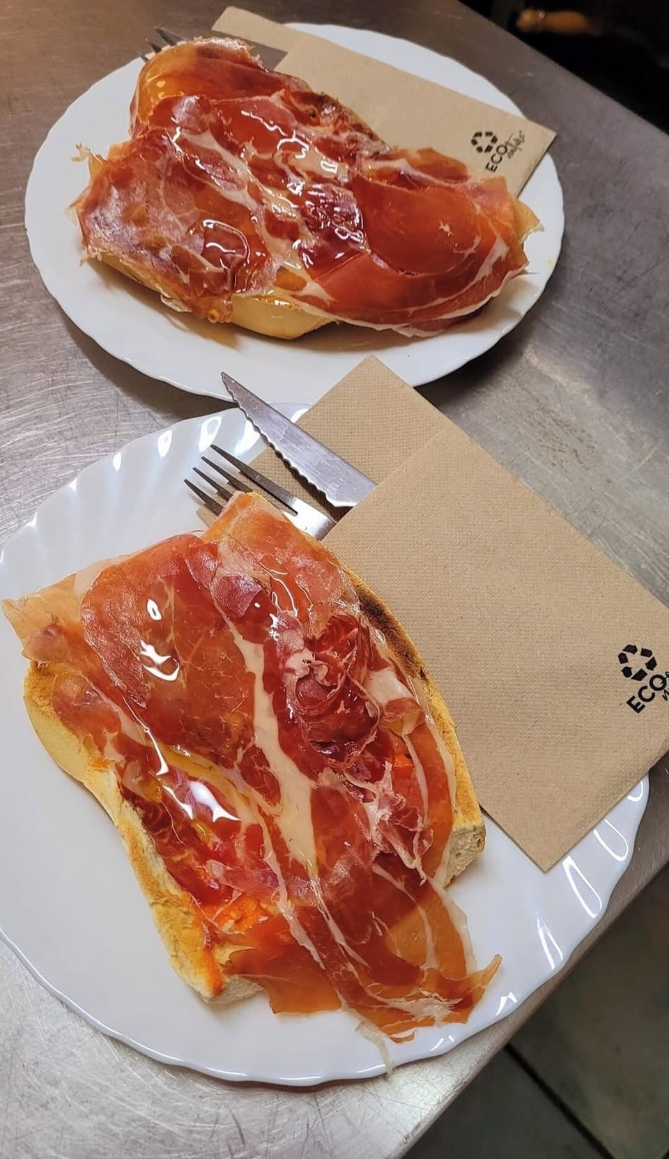 Daily local cuisine breakfast for a fee