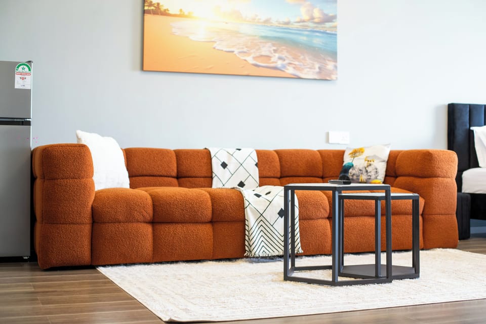 Deluxe Studio, Private Pool, City View | Living area