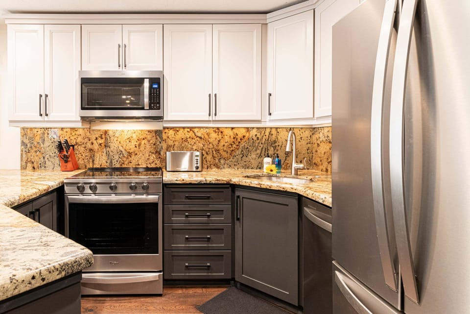 All new stainless appliances