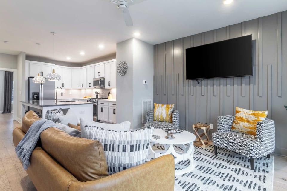 House (4 Bedrooms) | Interior