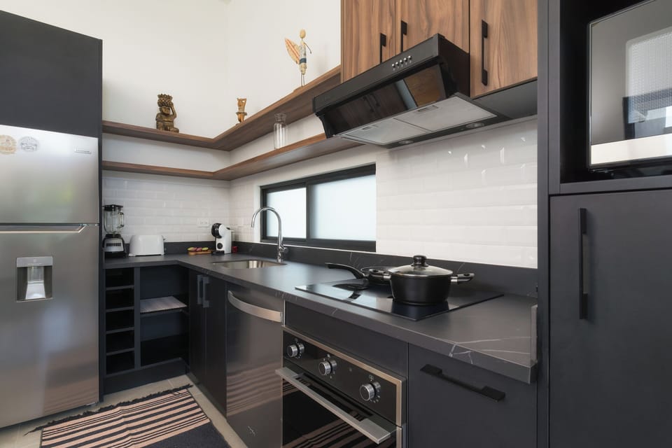 House, 2 Bedrooms, Patio, Garden View | Interior