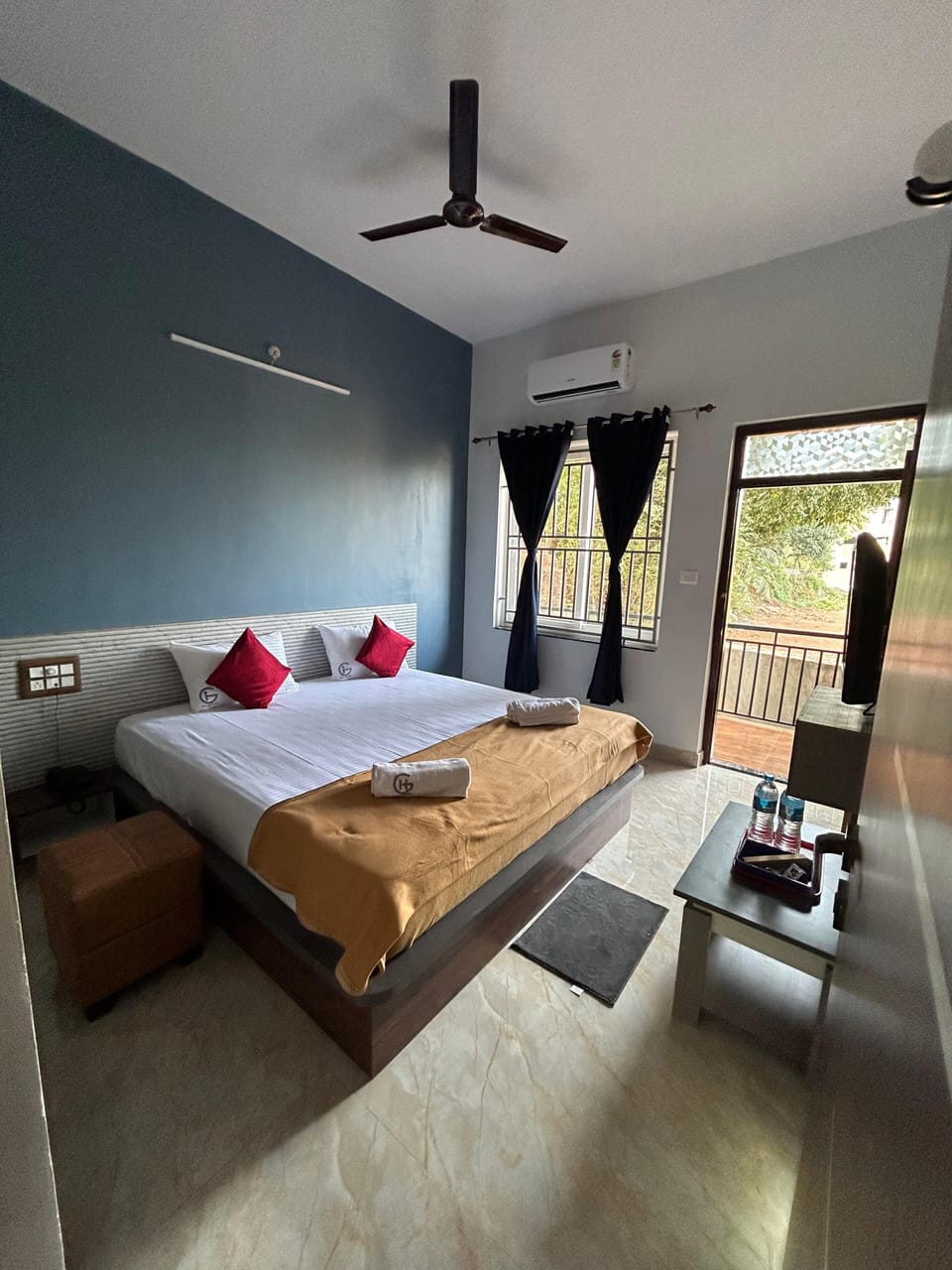 Deluxe Room | Bed sheets
