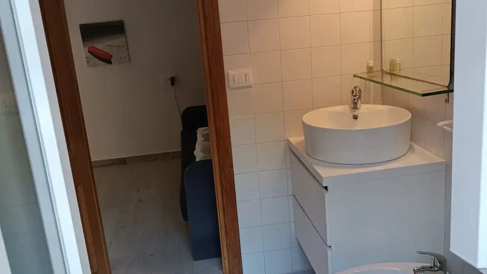 Apartment | Bathroom